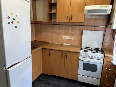 квартира за адресою Гетьмана Кирила Розумовського вул. (Миколи Краснова), 8