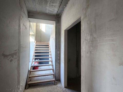 будинок за адресою Райдужна вул.