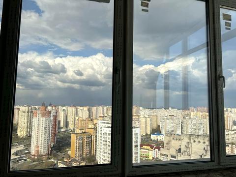 коммерческая по адресу Днепровская набережная ул., 14