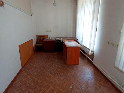 комерційна за адресою Дніпро, Батумська вул., 11