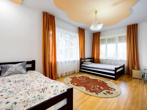 будинок за адресою Наварійська вул., 65