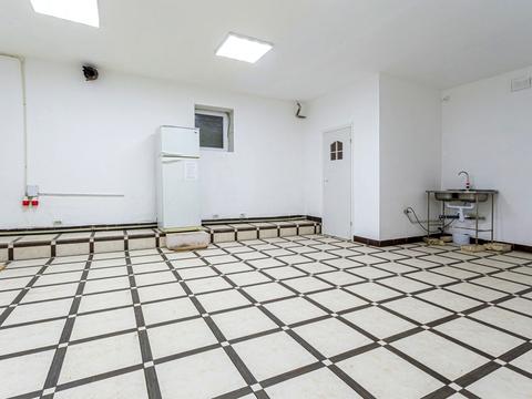 коммерческая по адресу Зеленая ул., 111