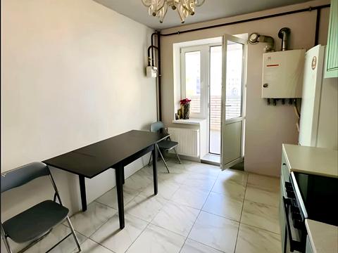 квартира за адресою Теплична вул., 42