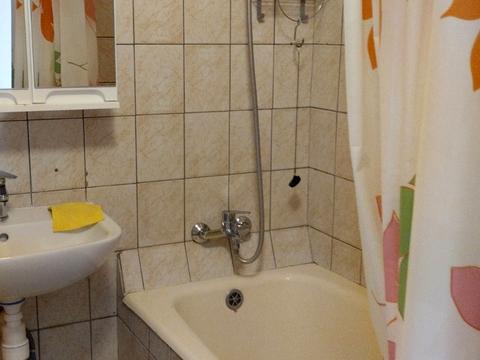квартира за адресою Нескорених вул. (Героїв Праці), 20б