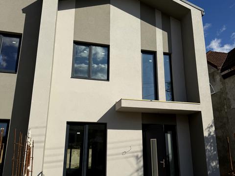 будинок за адресою Амурська, 8