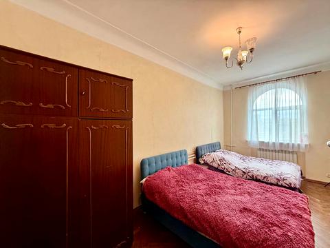 квартира за адресою Дмитра Яворницького просп. (Карла Маркса), 88