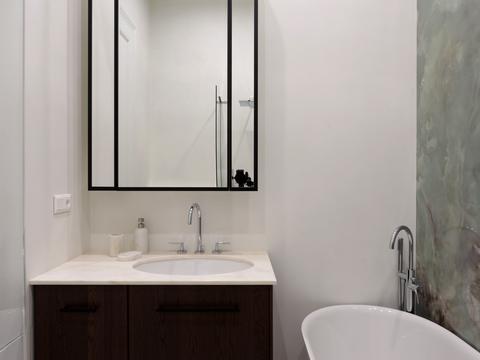 квартира за адресою Заньковецької вул., 6