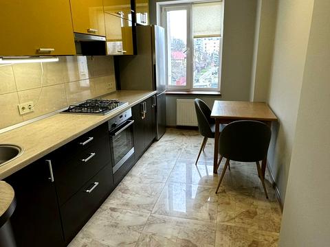 квартира за адресою Вука Караджича вул., 29г