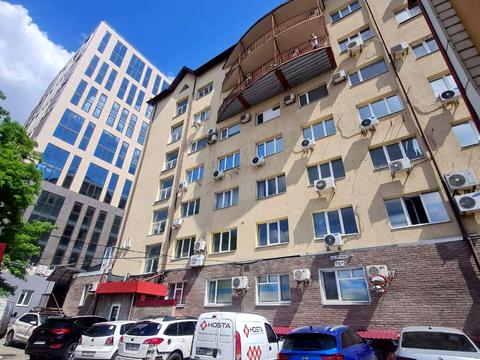 комерційна за адресою Гоголя вул., 15