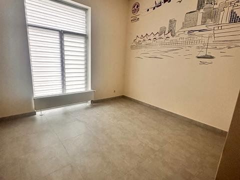 комерційна за адресою Ломоносова, 40