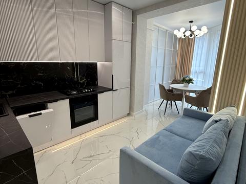 квартира за адресою Молодіжна вул., 10