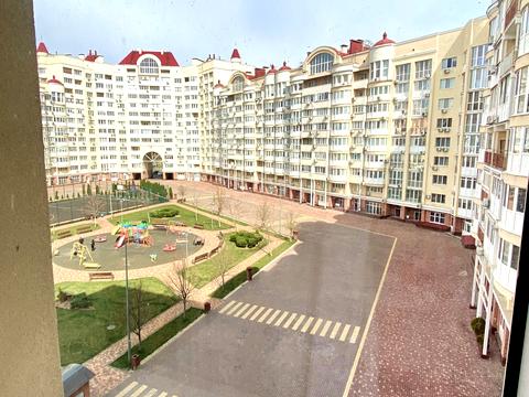 квартира за адресою Лазурна вул., 5