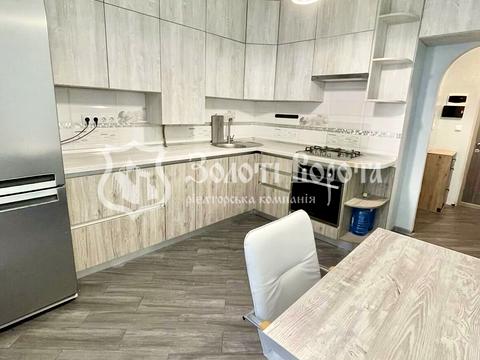 квартира за адресою Соборна вул., 105/6