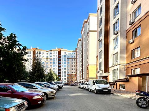 квартира по адресу Героев Небесной Сотни просп., 34/2