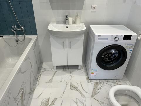 квартира по адресу Салютная ул., 2