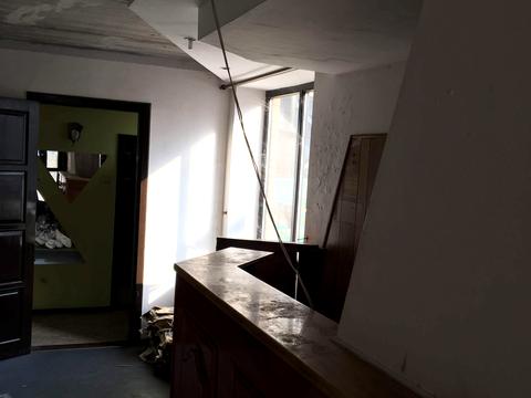 комерційна за адресою Шевченка вул., 5
