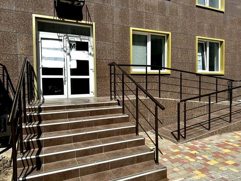 комерційна за адресою Перлинна вул., 9