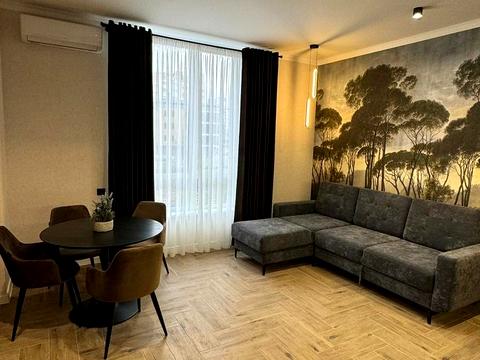 квартира за адресою Зарічанська вул., 1