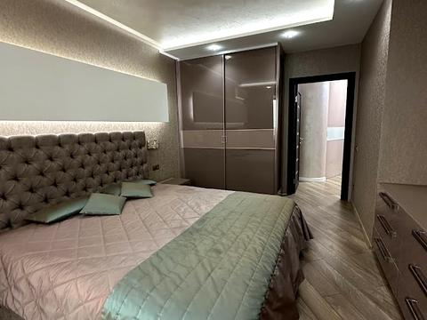 квартира за адресою В'ячеслава Чорновола вул., 15