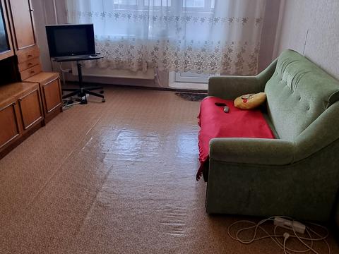 квартира за адресою Червоної Калини просп. (Володимира Маяковського), 40