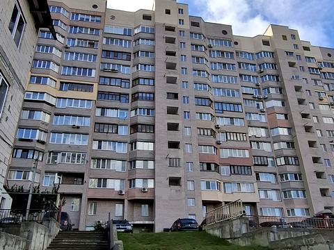 квартира за адресою Августина Волошина вул. (Ярослава Галана), 2-А