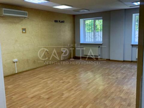 комерційна за адресою Задорожний пров., 1-А