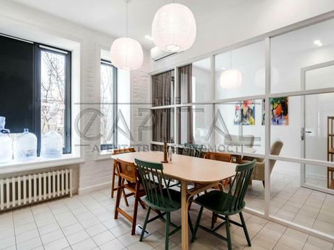 коммерческая по адресу Костёльная ул., 6