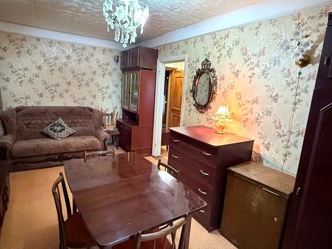 квартира за адресою Космонавтів вул., 25/2