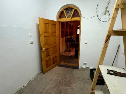 коммерческая по адресу Школьная ул., 22