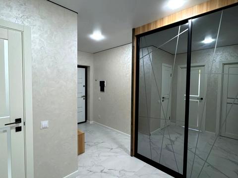 квартира за адресою Білогірська вул., 13