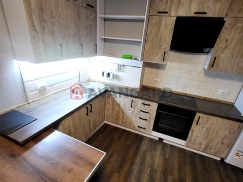 квартира за адресою Миколи Вінграновського вул., 2