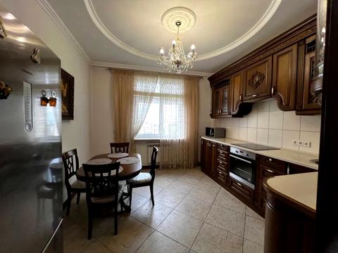 квартира по адресу Евгения Коновальца ул. (Щорса), 44-А