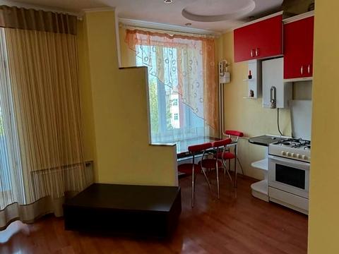 квартира за адресою Дмитра Войчишена вул., 7