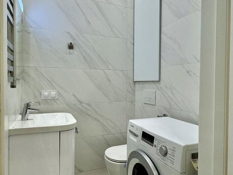 квартира за адресою Василя Тютюнника вул. (Анрі Барбюса), 51/1А