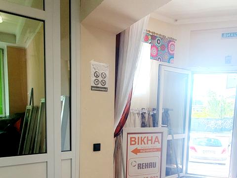 комерційна за адресою Авіаконструктора Антонова вул., 8в