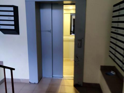 квартира за адресою Героїв Небесної Сотні просп., 28