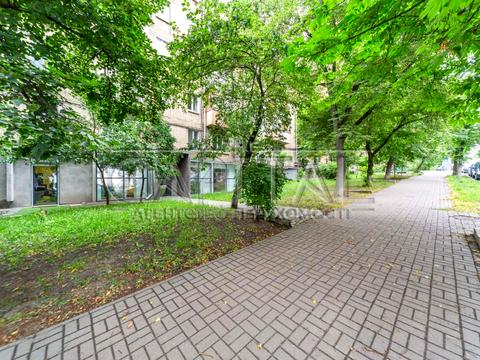 комерційна за адресою Джона Маккейна вул. (Івана Кудрі), 10
