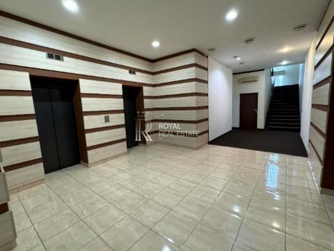 коммерческая по адресу Музейний пер., 4