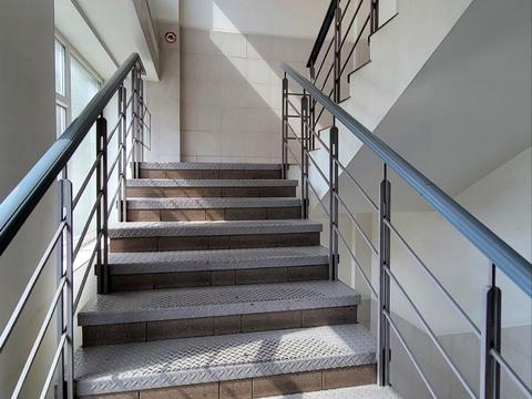 комерційна за адресою Новопечерський пров., 5