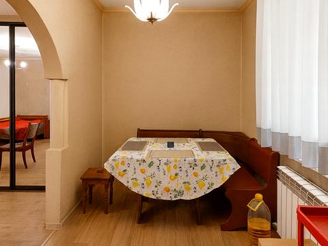 будинок за адресою 139-та Садова вул.