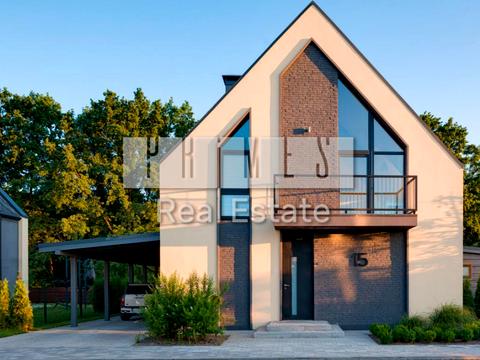 будинок за адресою Генриха Вишневського вул.