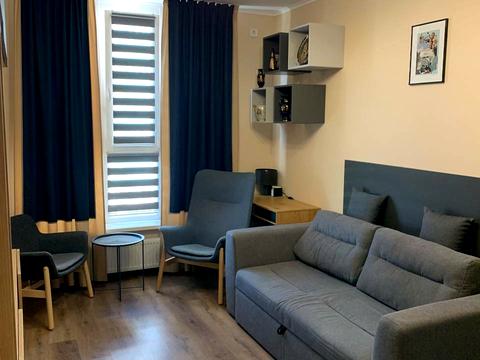 квартира за адресою Академіка Заболотного вул., 15-Б