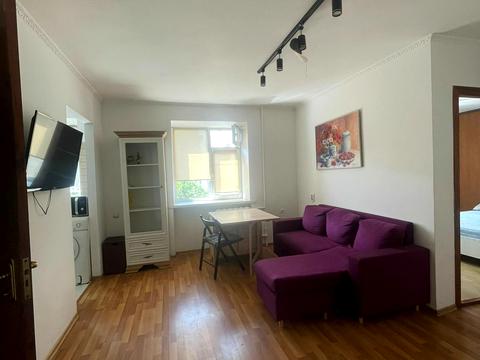 квартира за адресою Торговиця вул., 16