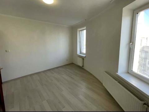 квартира за адресою Академіка Ющенка, 12