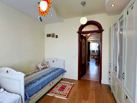 квартира по адресу Порика Василия просп., 17-А