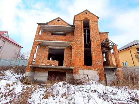 будинок за адресою Остапа Вишні вул., 8