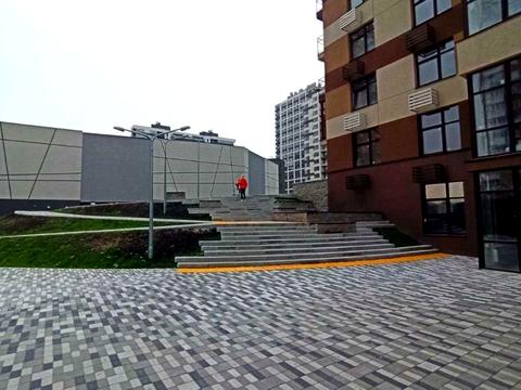 коммерческая по адресу Олександра Олеся ул., 3