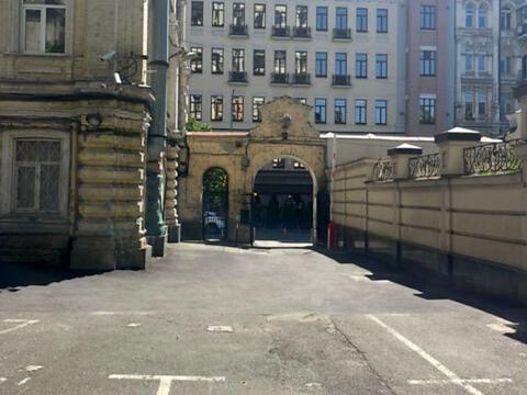 коммерческая по адресу Тараса Шевченко бульв., 9/28