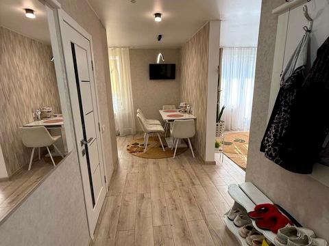 квартира за адресою Закам'яна, 3