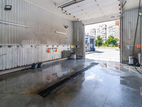 комерційна за адресою Миколи Закревського вул., 32
